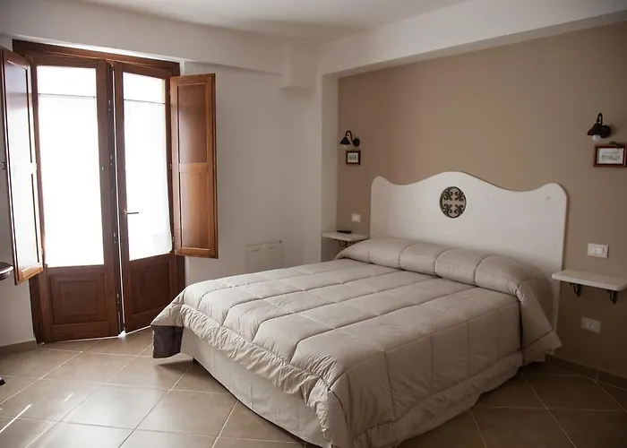 Il Vicoletto 3* アルフェデーナ