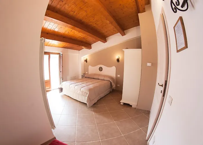 ベッド・アンド・ブレックファスト Il Vicoletto アルフェデーナ