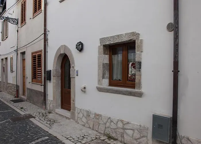 ベッド・アンド・ブレックファスト Il Vicoletto アルフェデーナ